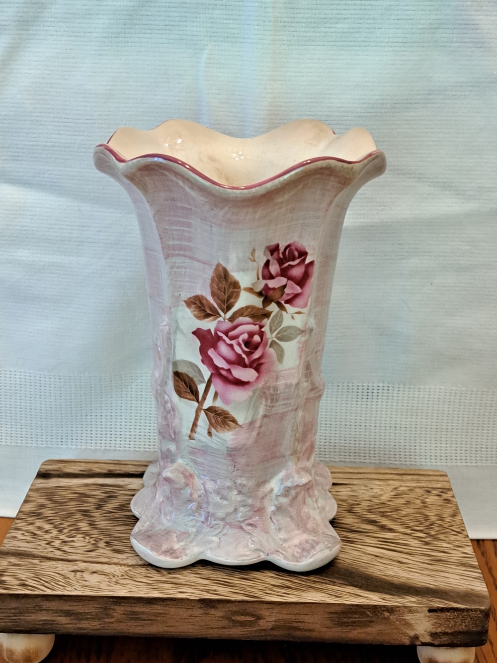 1955 Old Foley Pink Rose-Accent Ceramic Vase with Scalloped Rim